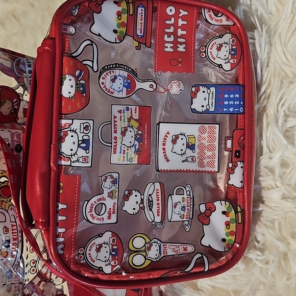 Hello Kitty 2-Piece Set Hand Bag Cosmetics Makeup Bag Travel Christmas Kids - Picture 2 of 4
